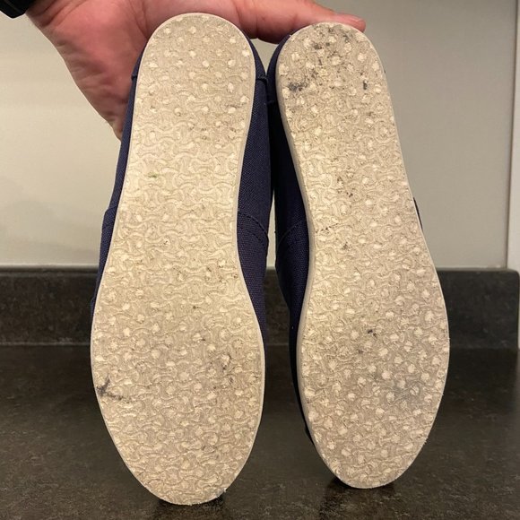 Toms Classic Alphargata Flat - Size 7 - Picture 7 of 8